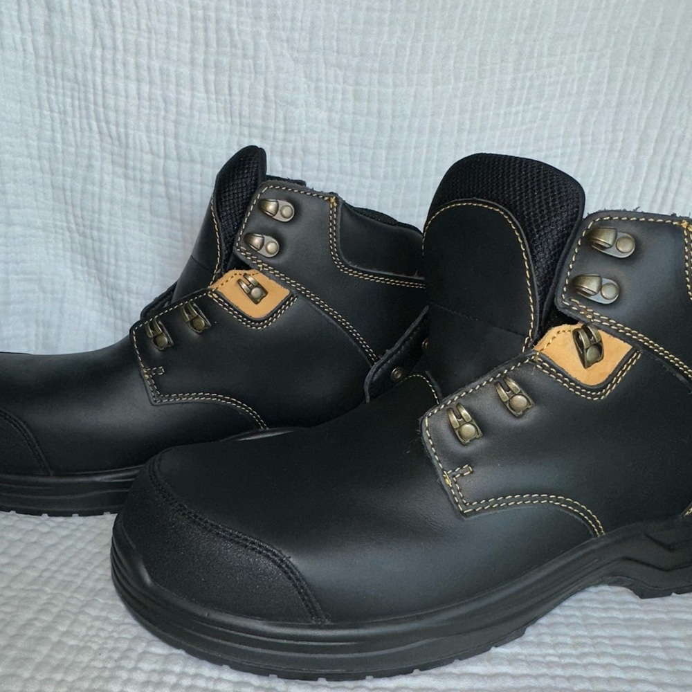 Men's Black and Tan Work Boots